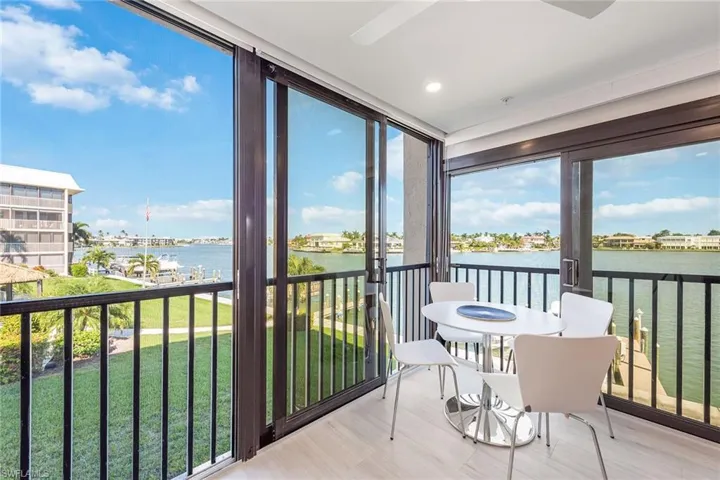 3000 Gulf Shore Blvd N # 216, Naples Fl 34103