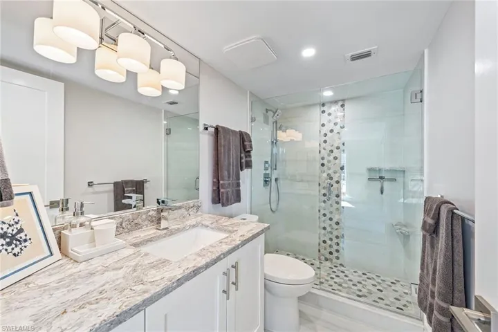 3000 Gulf Shore Blvd N # 216, Naples Fl 34103