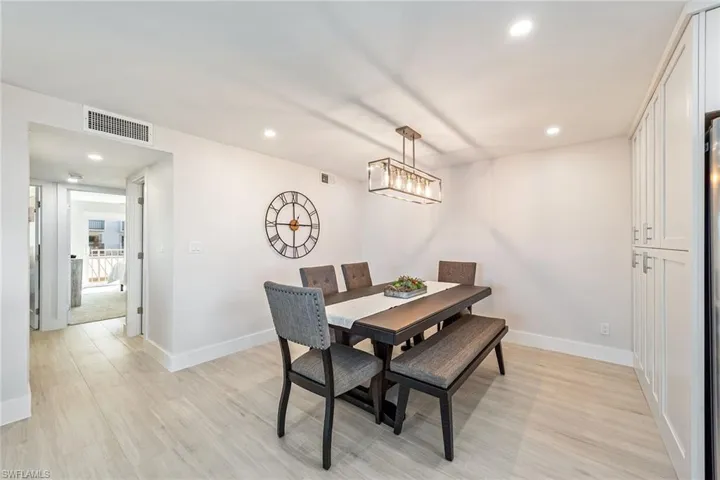 3000 Gulf Shore Blvd N # 216, Naples Fl 34103