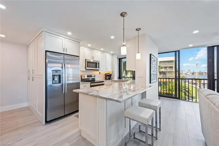 3000 Gulf Shore Blvd N # 216, Naples Fl 34103