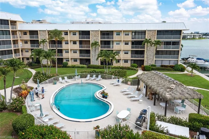 3000 Gulf Shore Blvd N # 216, Naples Fl 34103
