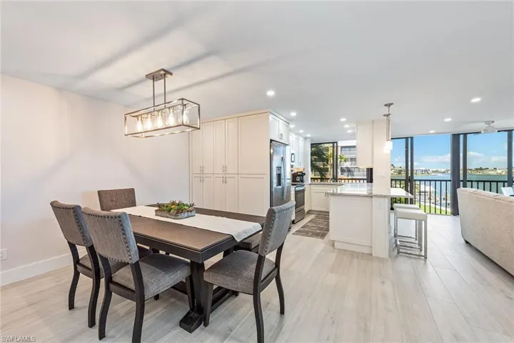 3000 Gulf Shore Blvd N # 216, Naples Fl 34103