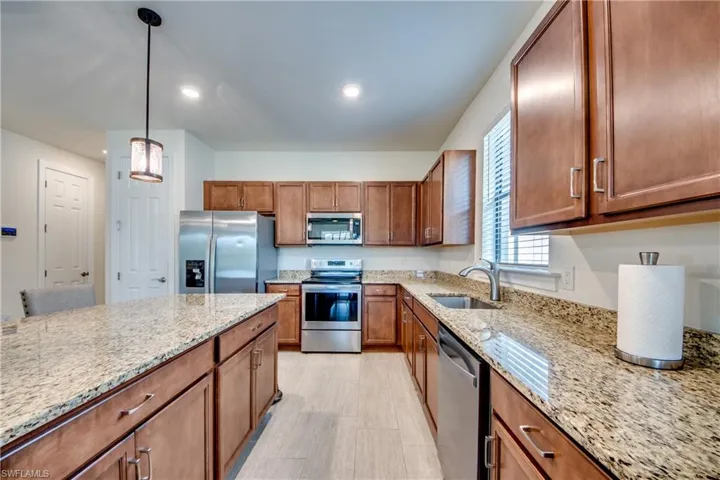 17151  Anesbury  PL, Fort Myers, FL 33967