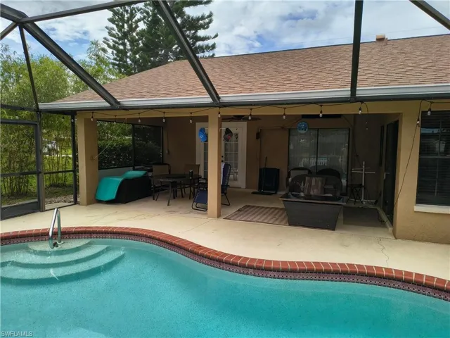 2306 8th St, Cape Coral, Florida 33990