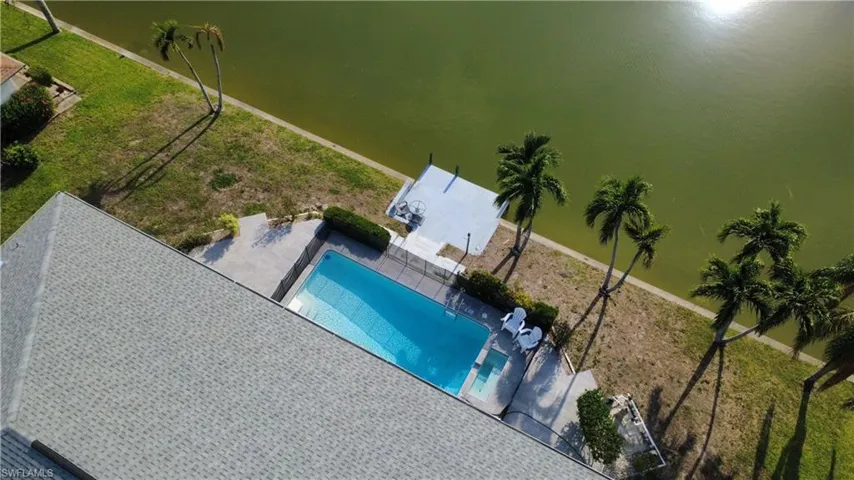 1414 SE 6th  AVE, Cape Coral, FL 33990