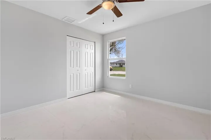2100 NE 14th  PL, Cape Coral, FL 33909
