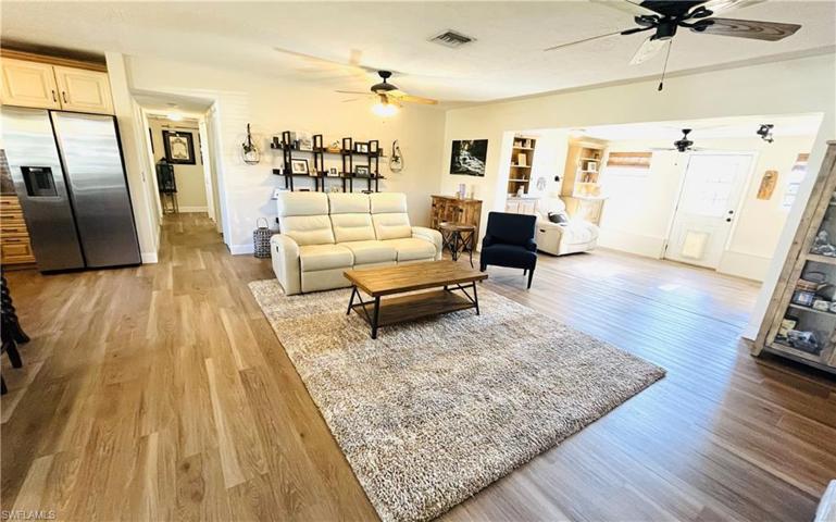 5110  Rutland  CT, Cape Coral, FL 33904