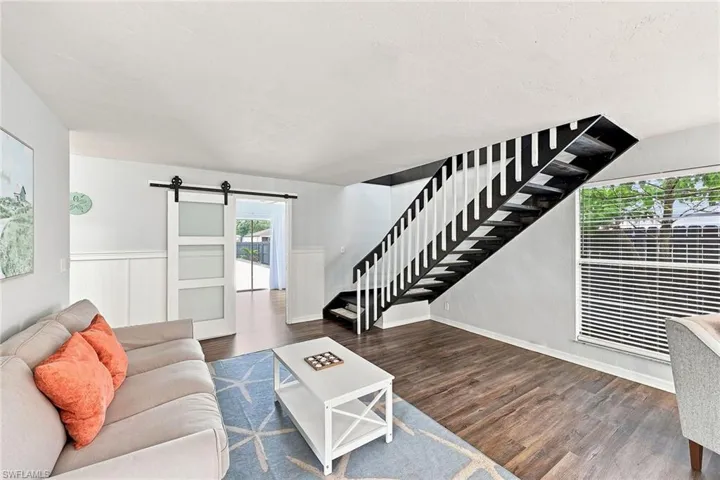 862 97th Ave N, Naples, Florida 34108