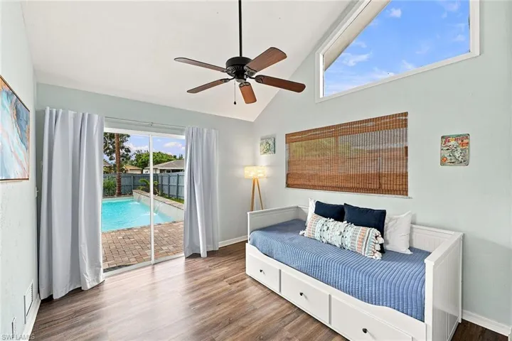 862 97th Ave N, Naples, Florida 34108