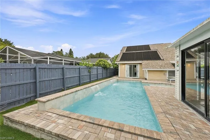 862 97th Ave N, Naples, Florida 34108