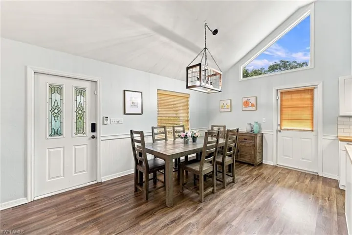 862 97th Ave N, Naples, Florida 34108