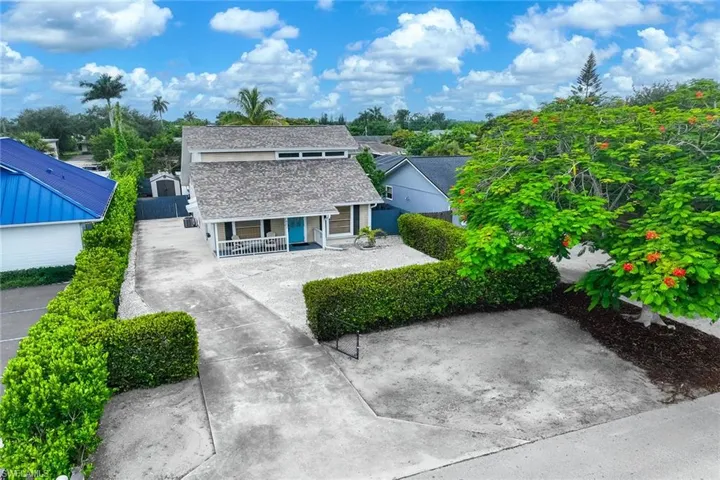 862 97th Ave N, Naples, Florida 34108