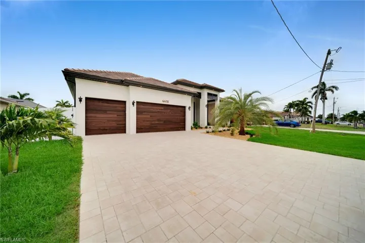 4418 Sw 25th Pl, Cape Coral, Florida 33914