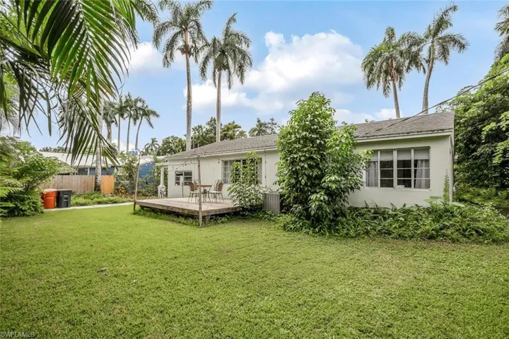 Great yard space!