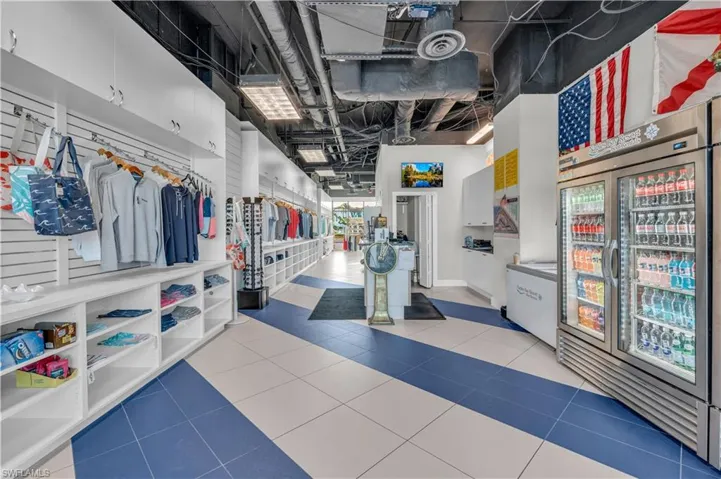 1500 5th Ave S, Naples, Florida 34102