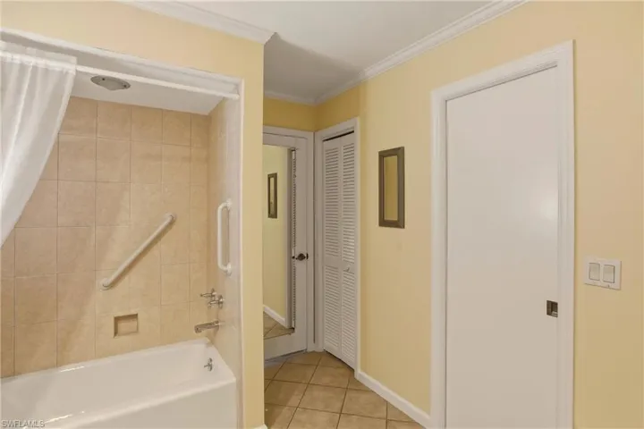 Primary Bathtub