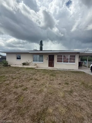 901  Coolidge  AVE, Lehigh Acres, FL 33936