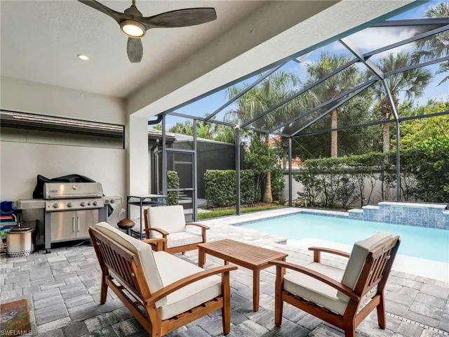 10047  Florence  CIR, Naples, FL 34119