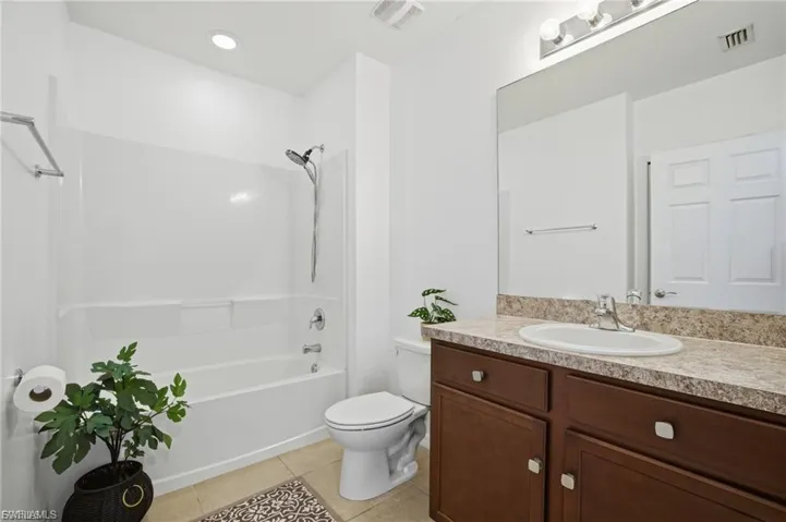 10884 Marble Brook Blvd, Lehigh Acres, Florida 33936