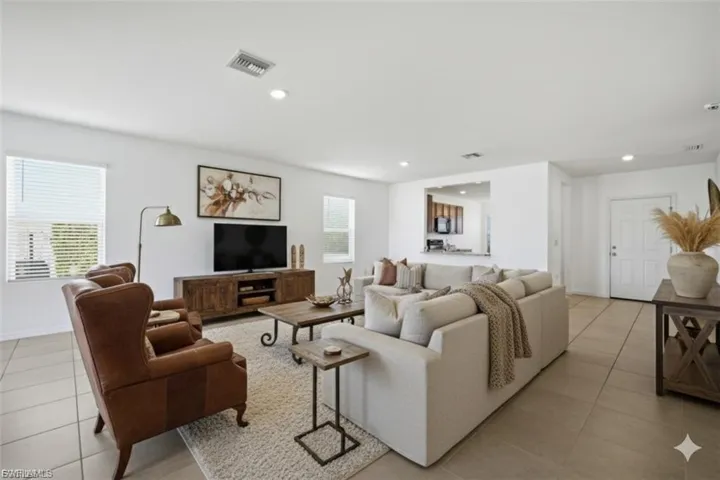 10884 Marble Brook Blvd, Lehigh Acres, Florida 33936
