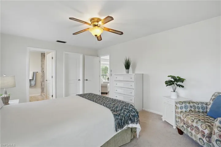 5305 Darby Ct, Cape Coral, Florida 33904