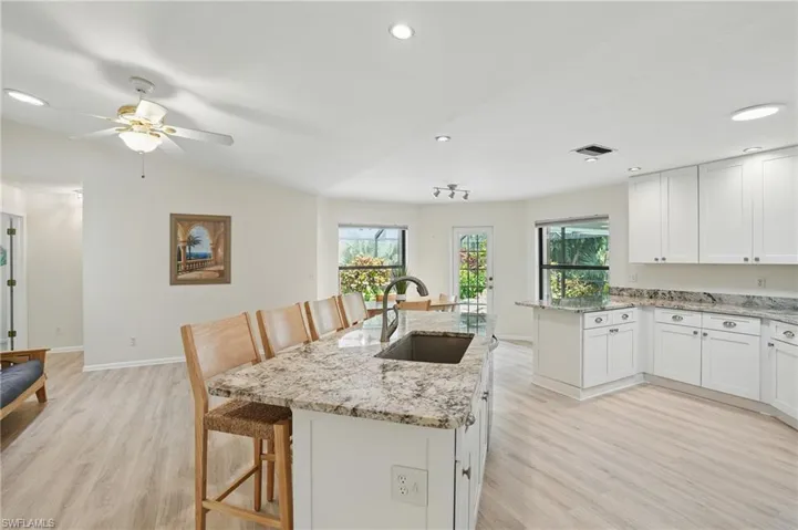 5305 Darby Ct, Cape Coral, Florida 33904