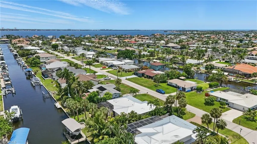 5305 Darby Ct, Cape Coral, Florida 33904