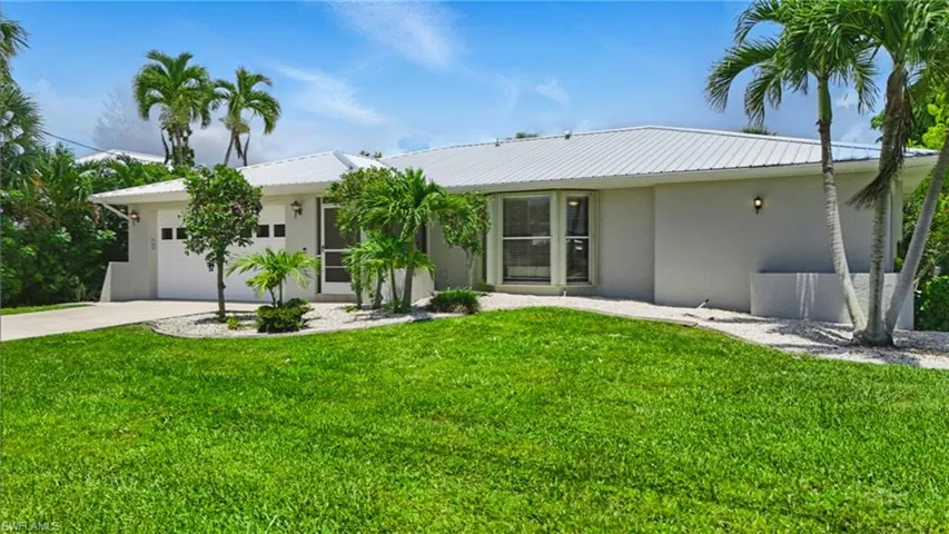 5305 Darby Ct, Cape Coral, Florida 33904