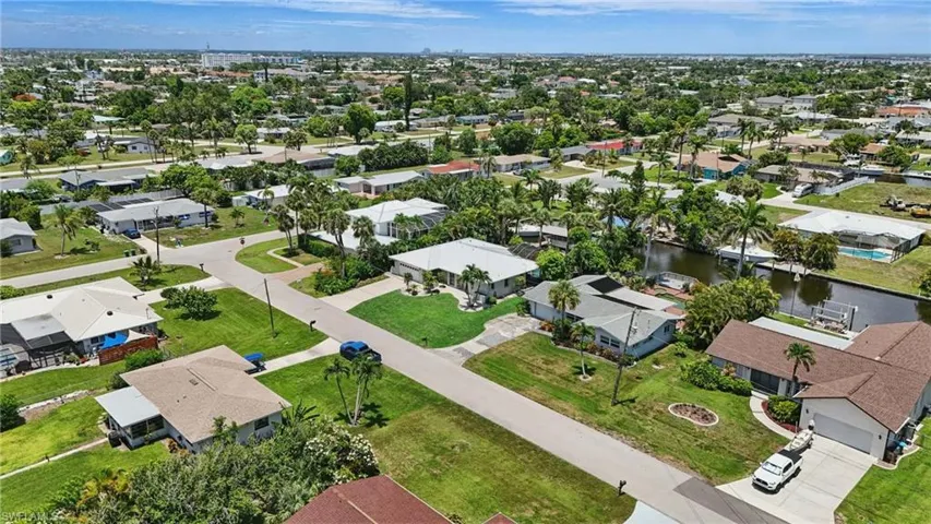 5305 Darby Ct, Cape Coral, Florida 33904