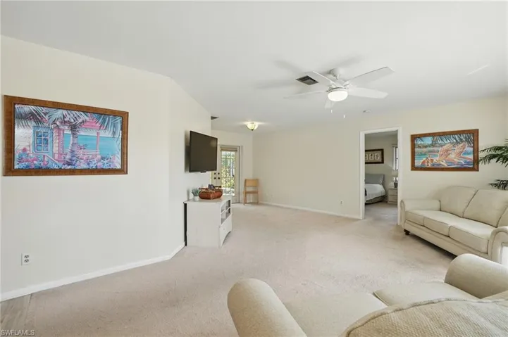 5305 Darby Ct, Cape Coral, Florida 33904