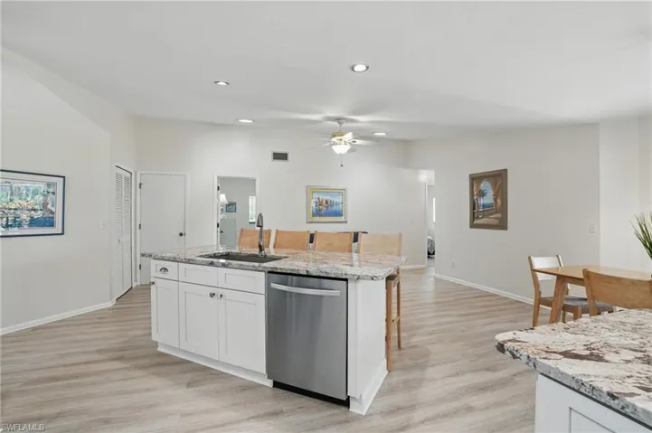 5305 Darby Ct, Cape Coral, Florida 33904