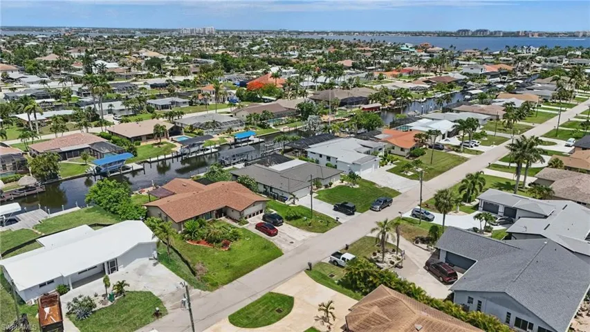 5305 Darby Ct, Cape Coral, Florida 33904