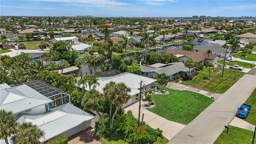 5305 Darby Ct, Cape Coral, Florida 33904