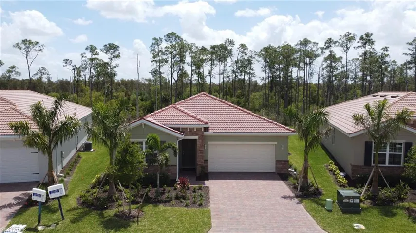 3792  Crosswater  DR, North Fort Myers, FL 33917