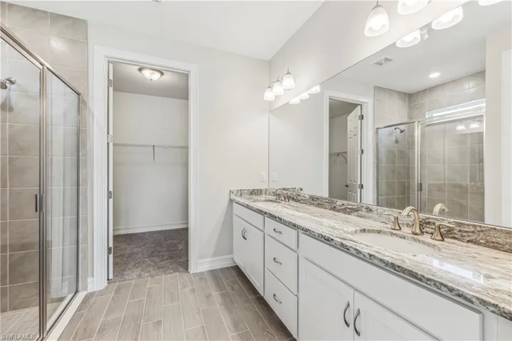 3792  Crosswater  DR, North Fort Myers, FL 33917