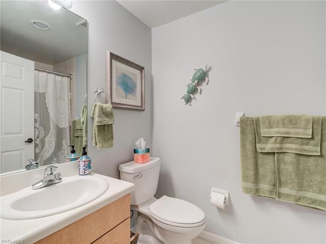 1101 Van Loon Commons CIR # 104, CAPE CORAL FL 33909