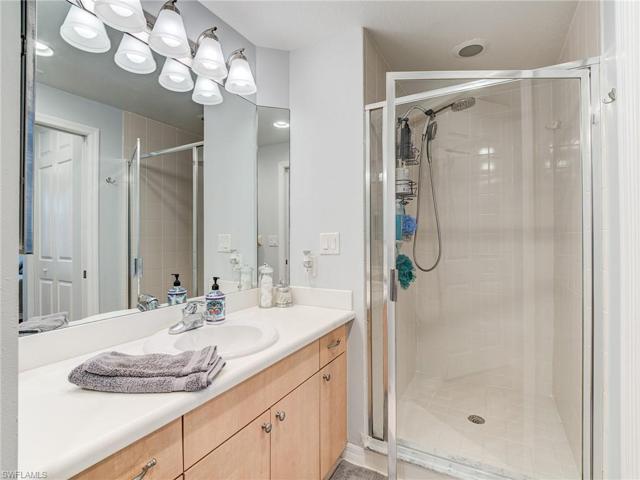 1101 Van Loon Commons CIR # 104, CAPE CORAL FL 33909