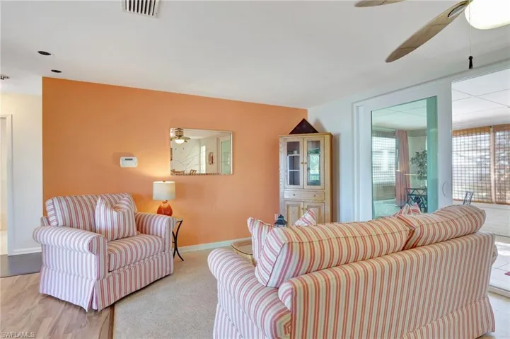 4411 SE 14th  PL, Cape Coral, FL 33904