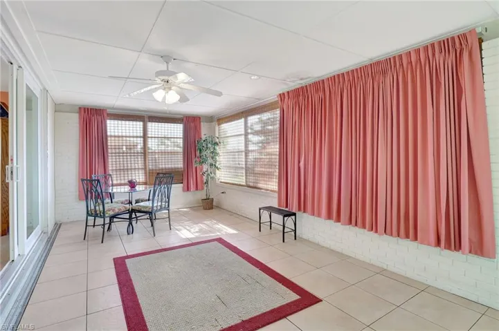 4411 SE 14th  PL, Cape Coral, FL 33904