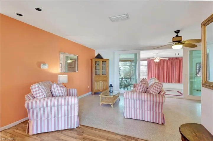 4411 SE 14th  PL, Cape Coral, FL 33904