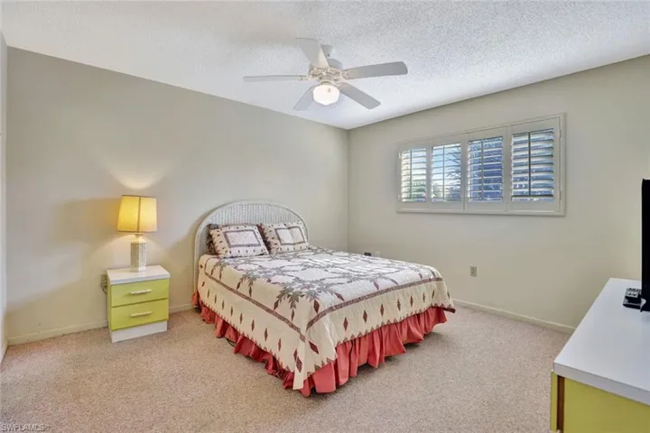 150 Turtle Lake Ct # 309, Naples Fl 34105