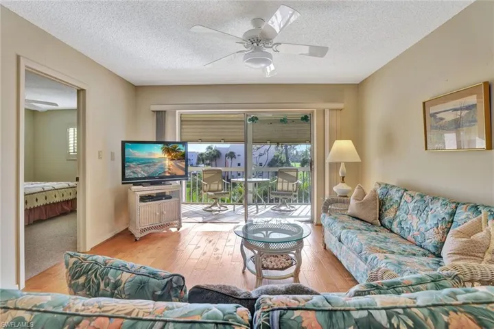150 Turtle Lake Ct # 309, Naples Fl 34105