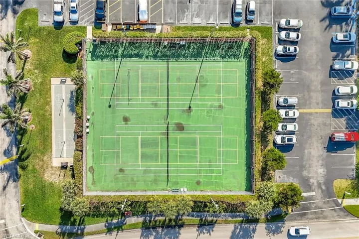 150 Turtle Lake Ct # 309, Naples Fl 34105