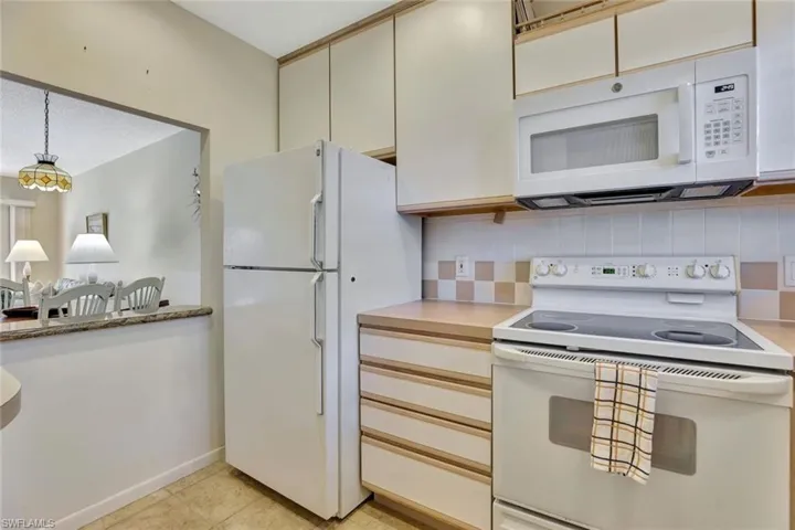 150 Turtle Lake Ct # 309, Naples Fl 34105