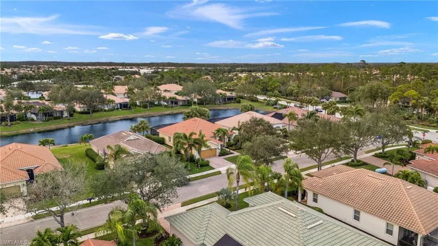 11108  Laughton  CIR, Fort Myers, FL 33913