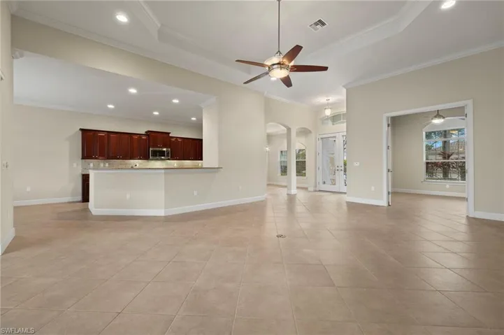 11108  Laughton  CIR, Fort Myers, FL 33913