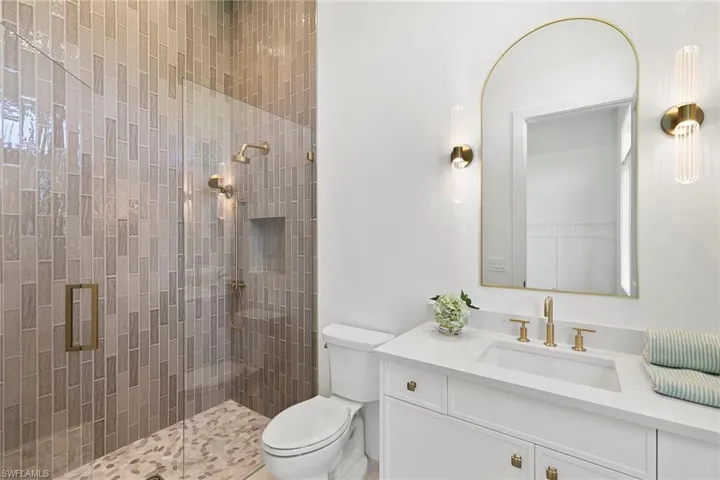 2309 Anthony Ct, Naples, Florida 34109