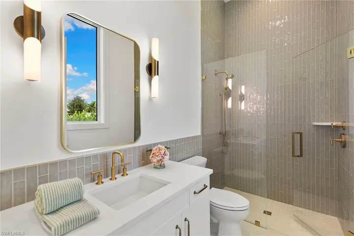 2309 Anthony Ct, Naples, Florida 34109