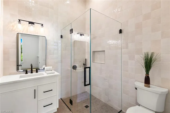 2309 Anthony Ct, Naples, Florida 34109