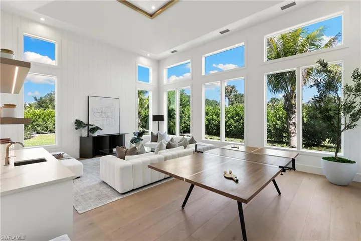 2309 Anthony Ct, Naples, Florida 34109